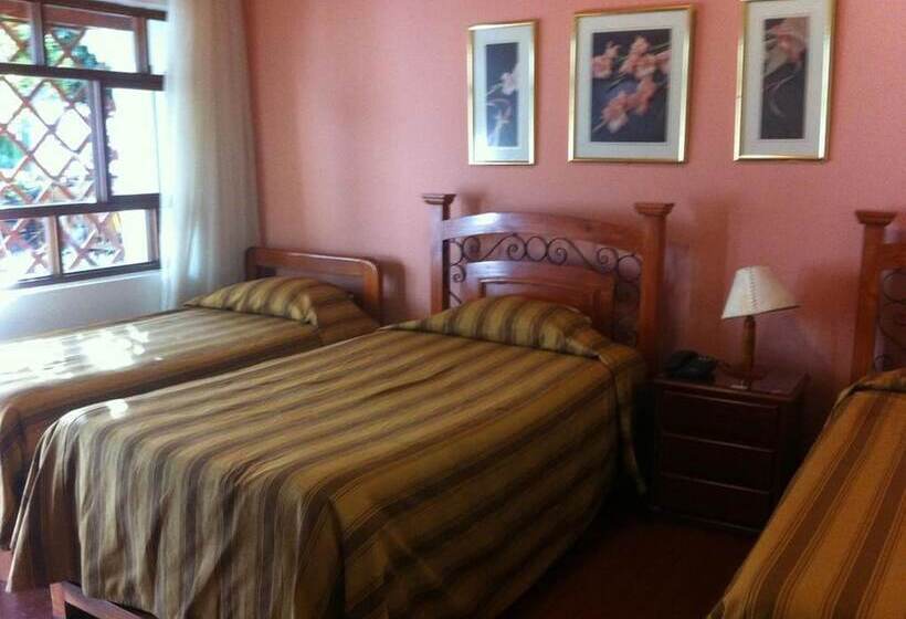 בית מלון כפרי Oro Viejo