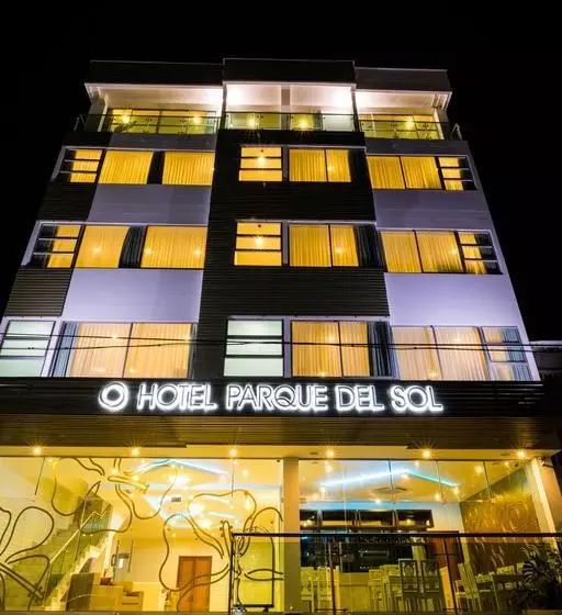 هتل Parque Del Sol