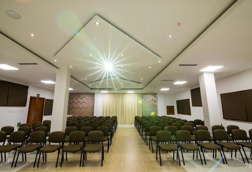 酒店 Parque Del Sol