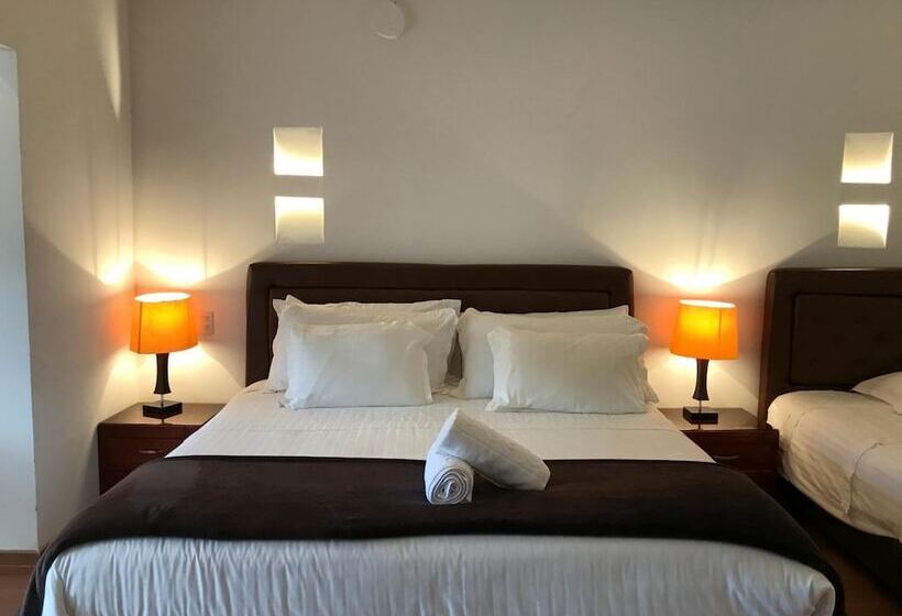 ホテル Puente Piedra