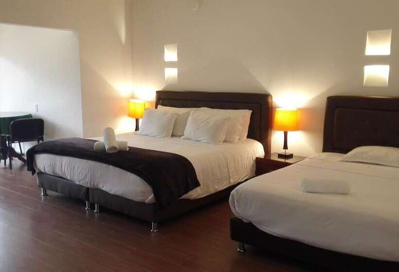 ホテル Puente Piedra