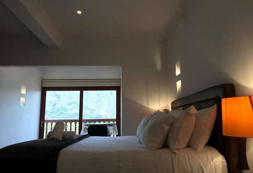 ホテル Puente Piedra