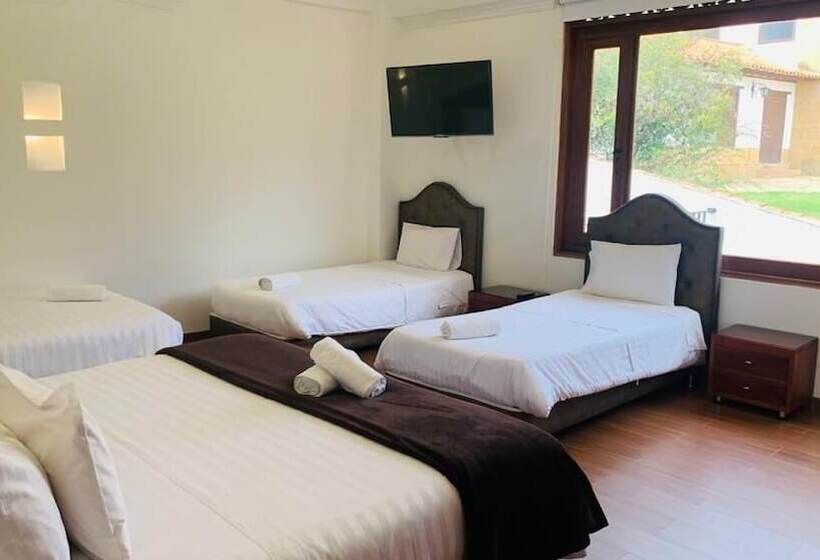 ホテル Puente Piedra