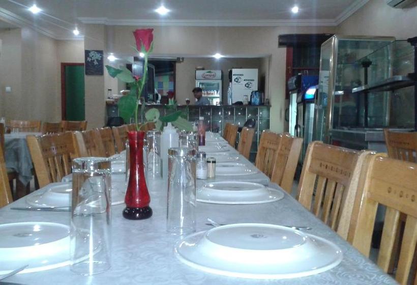 בית מלון כפרי Taka Taka