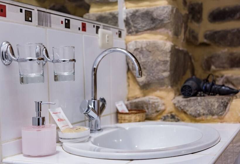 فندق Tikawasi Valley Ollantaytambo