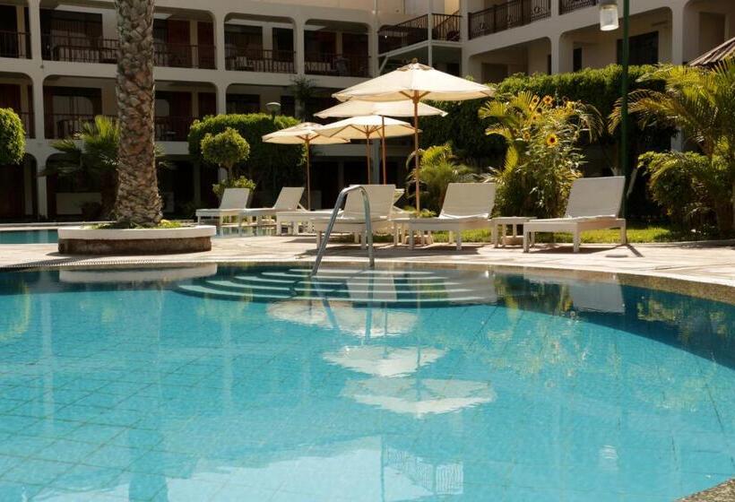 فندق Villa De Valverde