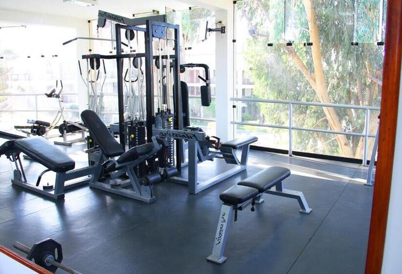 فندق Villa De Valverde