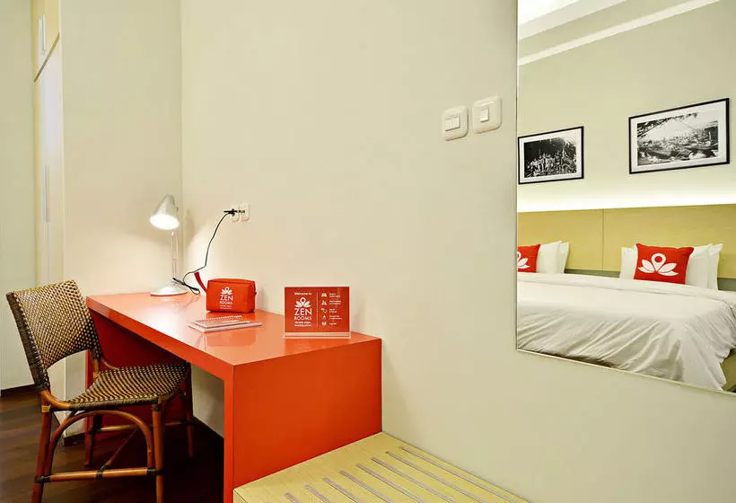 ホテル Zen Rooms Kemang Pejaten
