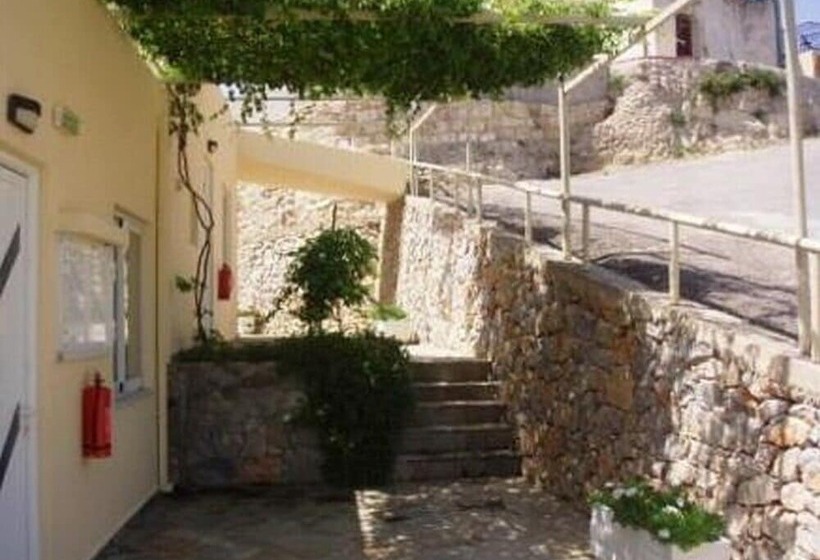 Apartment Hotel Irida