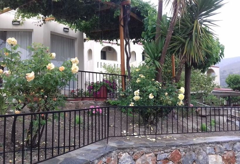 Apartment Hotel Irida