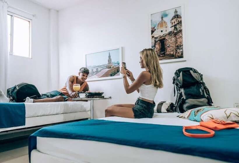 Neos Hotel Cartagena