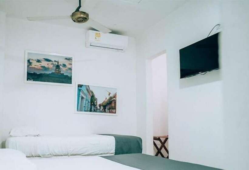 Neos Hotel Cartagena