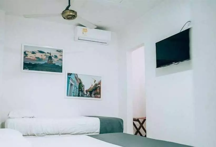 Neos Hotel Cartagena