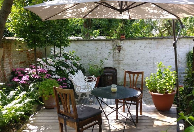 هتل Bed & Breakfast Exterlaer