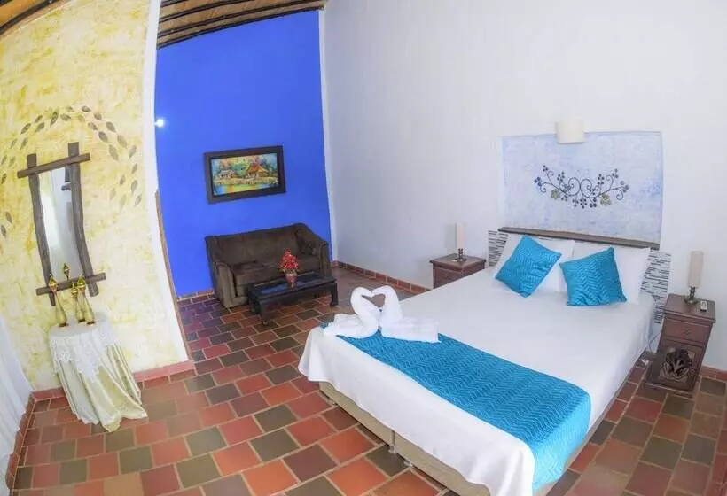 هتل Campestre El Santuario
