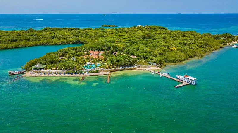Hotelli Cocoliso Island Resort