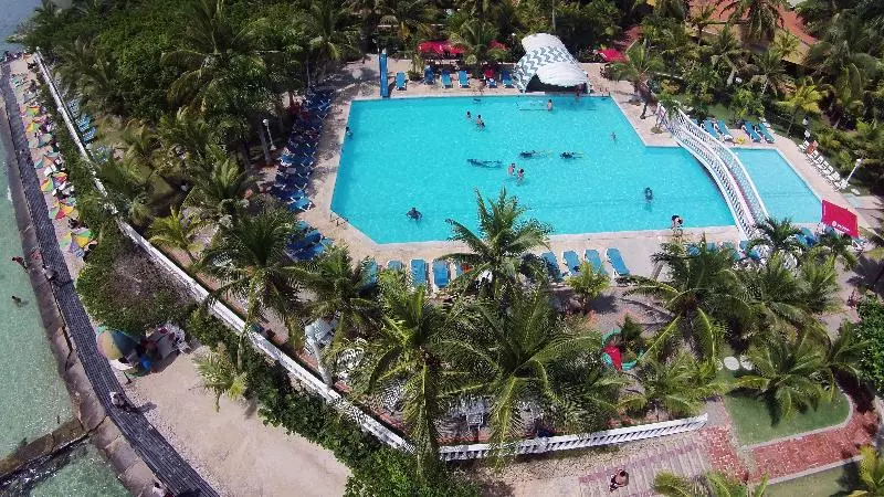 Hotelli Cocoliso Island Resort