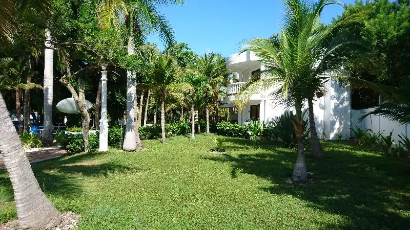 Hotelli Cocoliso Island Resort
