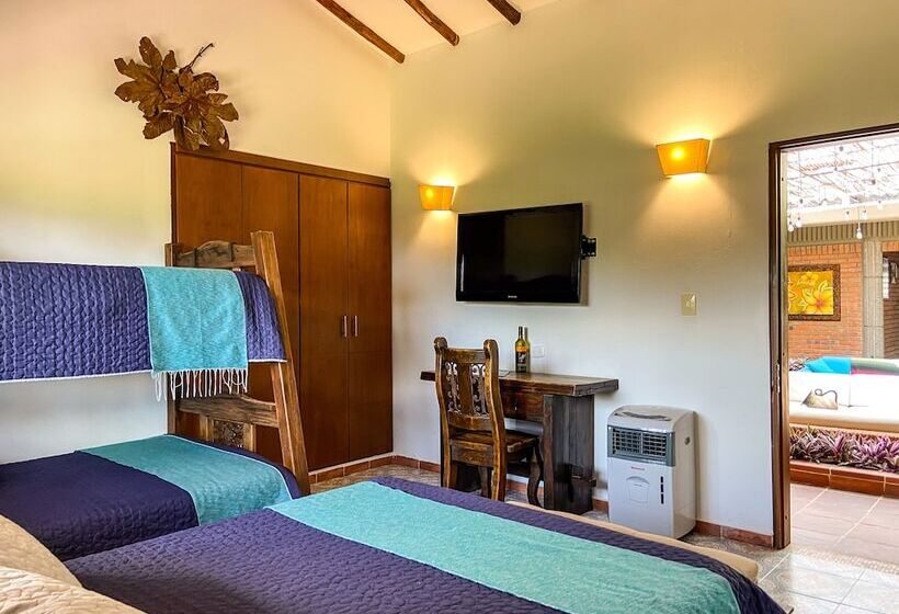 هتل Finca Del Café   Casa Typica