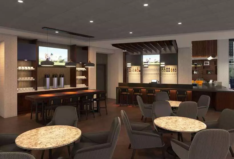 ホテル Hyatt Place Austin Airport