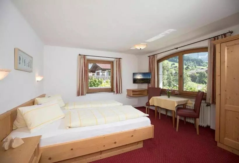 ホテル Pension Winklerkreuz