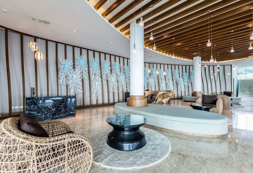 فندق Wyndham Grand Phuket Kalim Bay