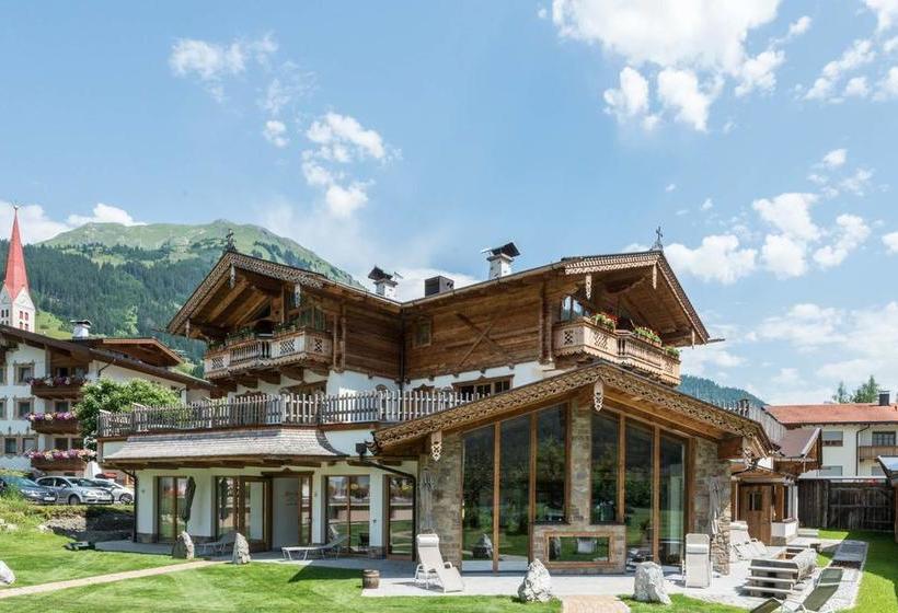 Отель Oberlechtaler Hof Boutique