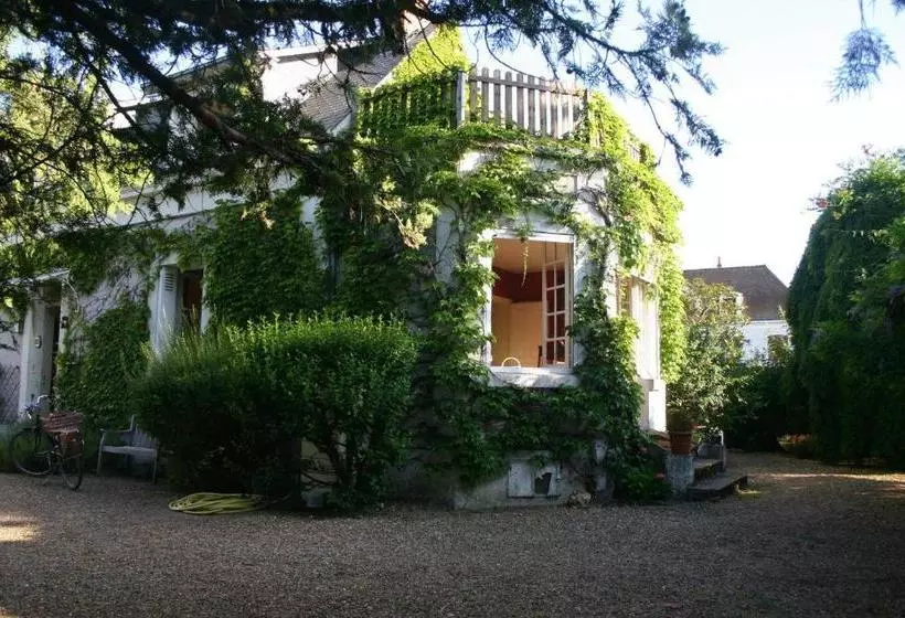 ペンション La Maison De Famille