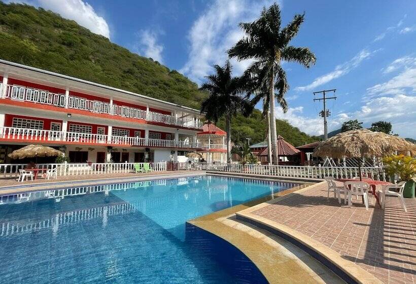 Отель Mirador De La Montaña