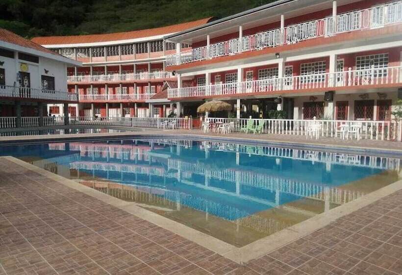 Отель Mirador De La Montaña