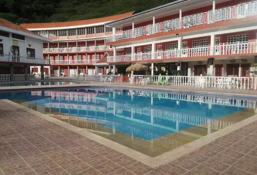 Hotelli Mirador De La Montaña