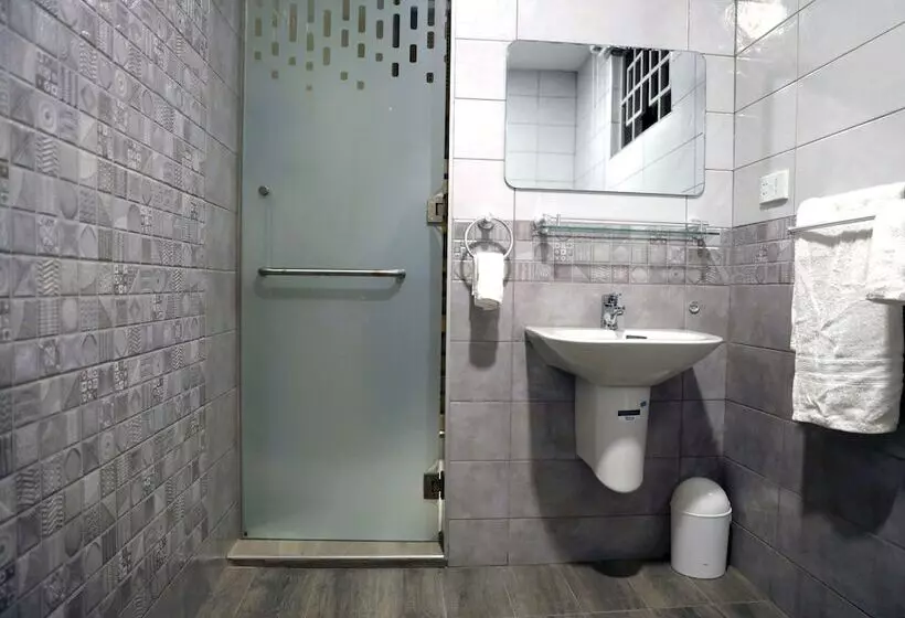 Hotelli Aleris Garden