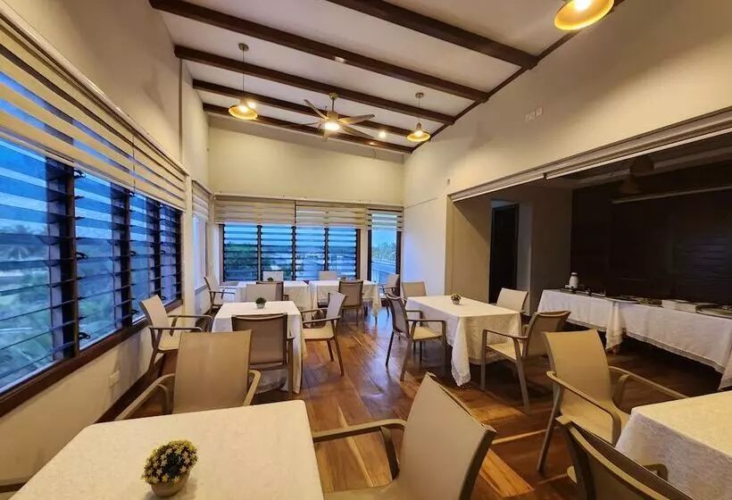 Hotelli Aleris Garden