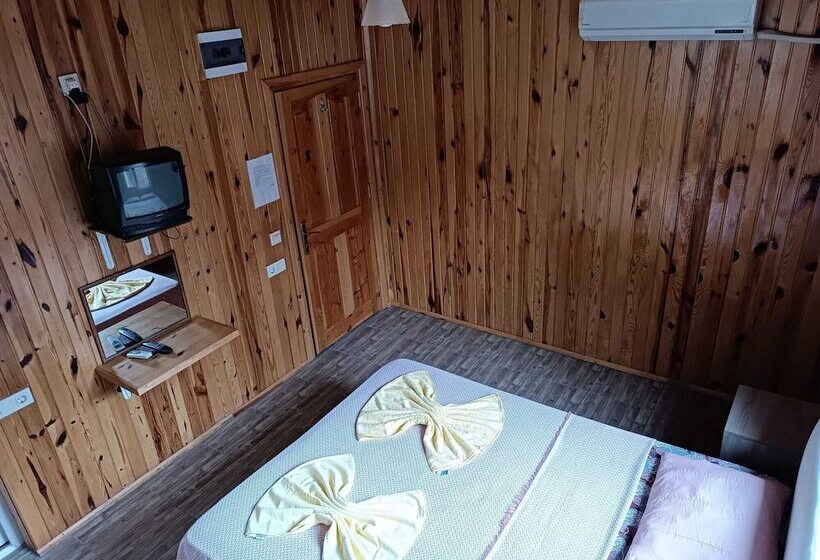 هتل Atlas Pansiyon