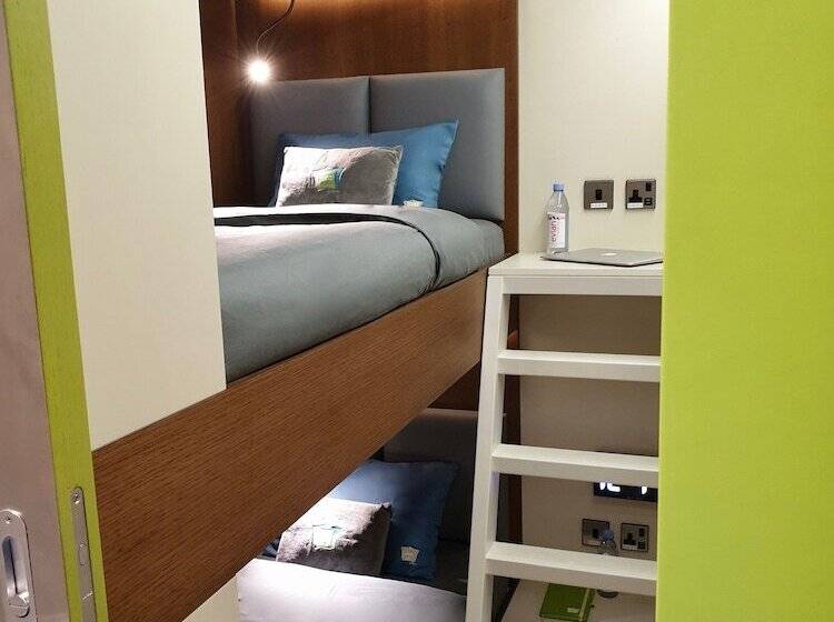 Kapselhotel Sleep N Fly Sleep Lounge, C Gates Terminal 3 - Transit Only