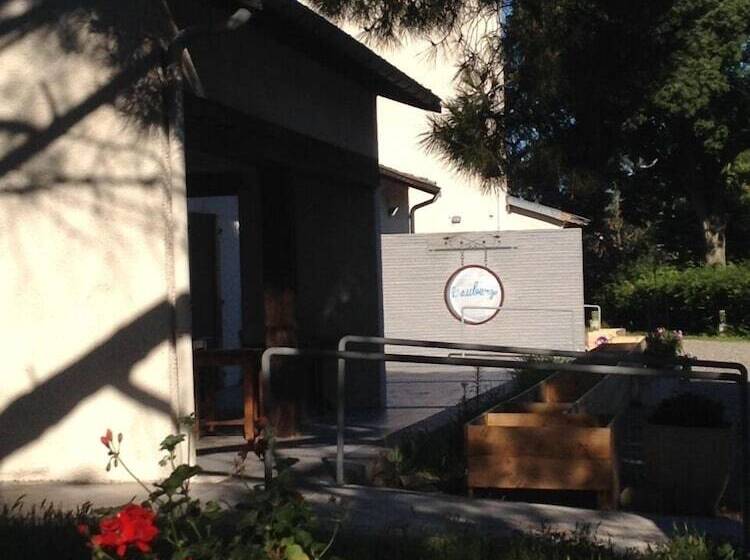 فندق صغير Friendly Auberge