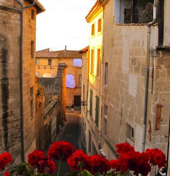 B&b In Arles L Atelier Du Midi Chambre D Hôtes Centre Historique Arles