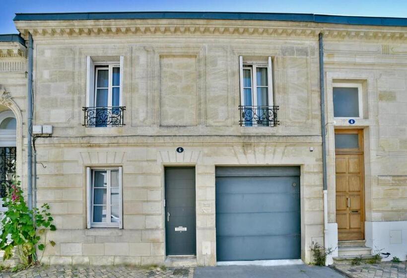 Aamiaismajoitus (B&B) Chambres A Bord O