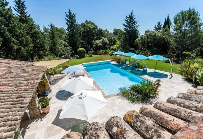 Aamiaismajoitus (B&B) Domaine L'helion