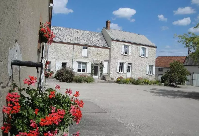 Aamiaismajoitus (B&B) Ferme De La Poterie