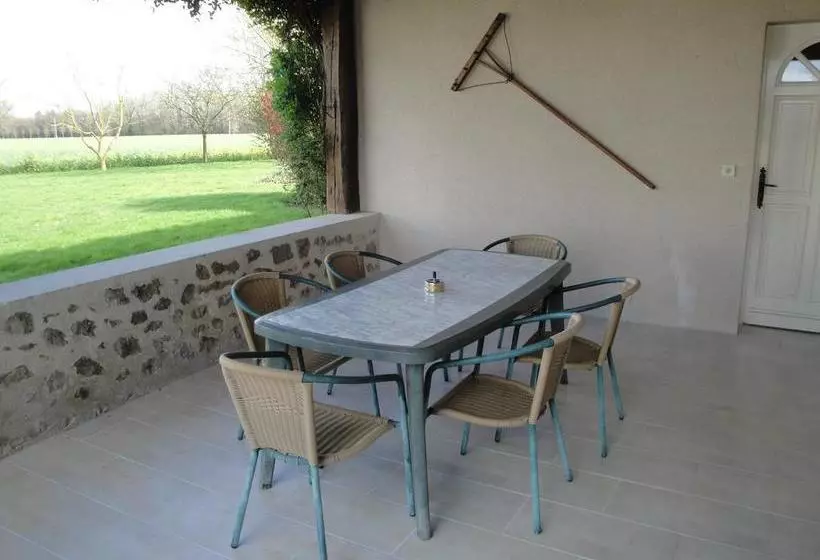 Aamiaismajoitus (B&B) Ferme De La Poterie