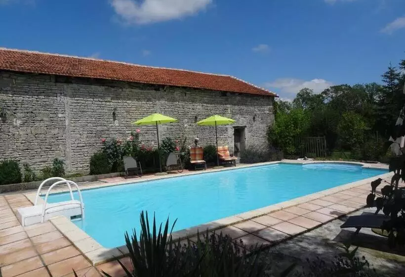 ベッドアンドブレックファースト La Fontenelle Chambres D'hôtes