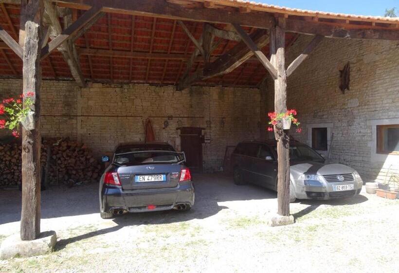 مبيت وإفطار La Fontenelle Chambres D'hôtes