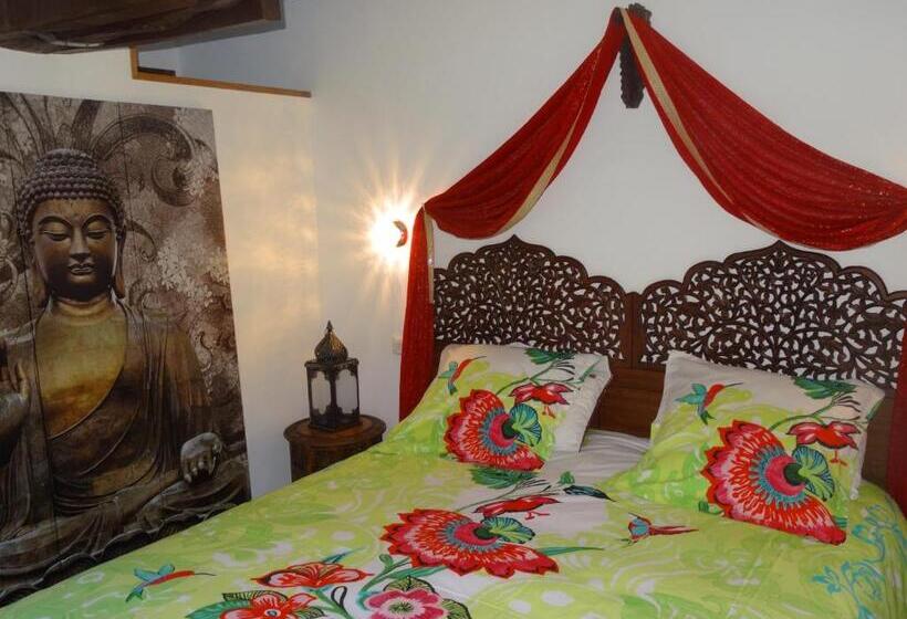 مبيت وإفطار La Fontenelle Chambres D'hôtes