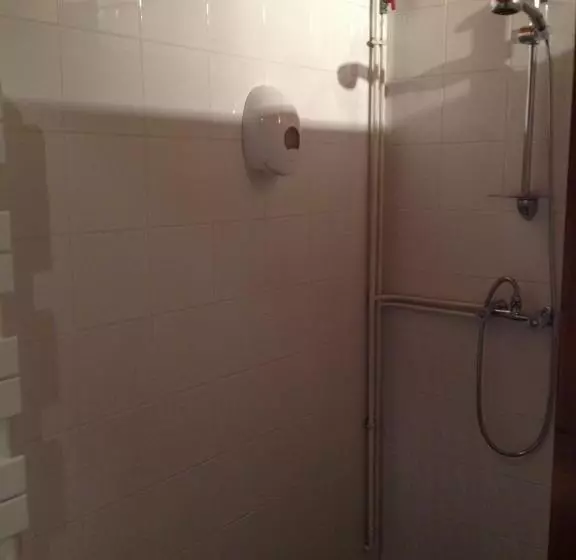 ベッドアンドブレックファースト Les Chambres D'hôtes D'adèle