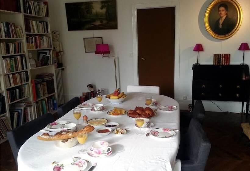 Bed and Breakfast Les Francières