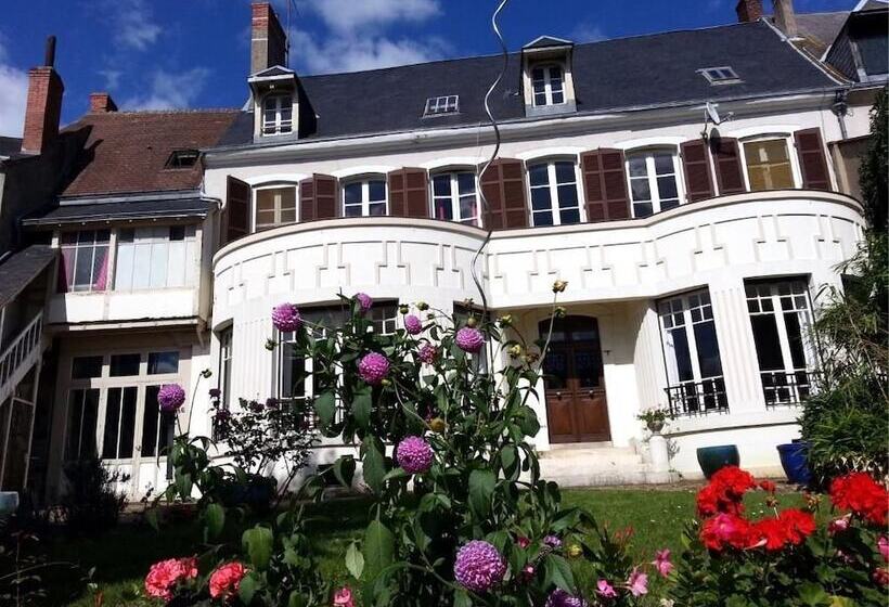 Bed and Breakfast Les Francières