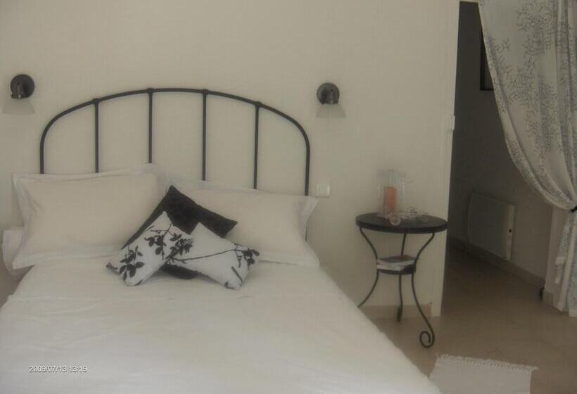 Bed and Breakfast Les Jardins D Avène