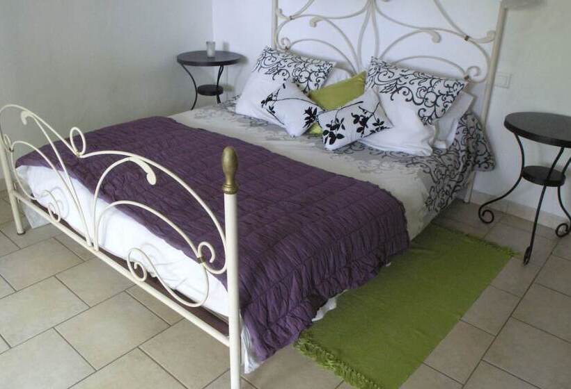 Bed and Breakfast Les Jardins D Avène