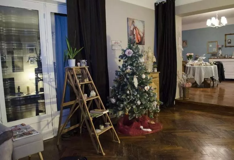 Aamiaismajoitus (B&B) L'escarbotine